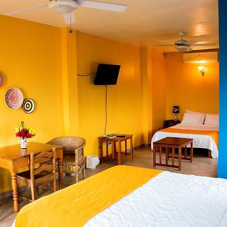 Hotel Maya Vista Tela Zewnętrze zdjęcie